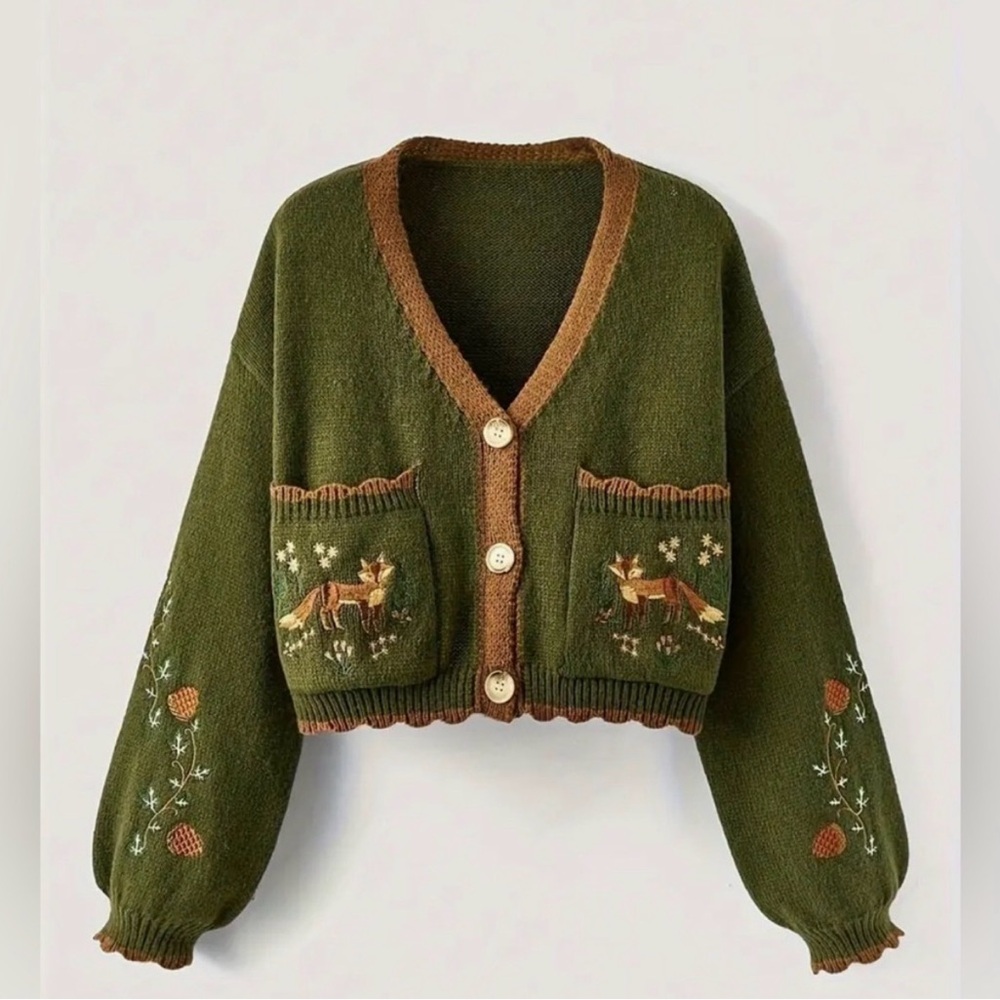 Embroidered Floral & Fox Green Cardigan Sweater 🦊